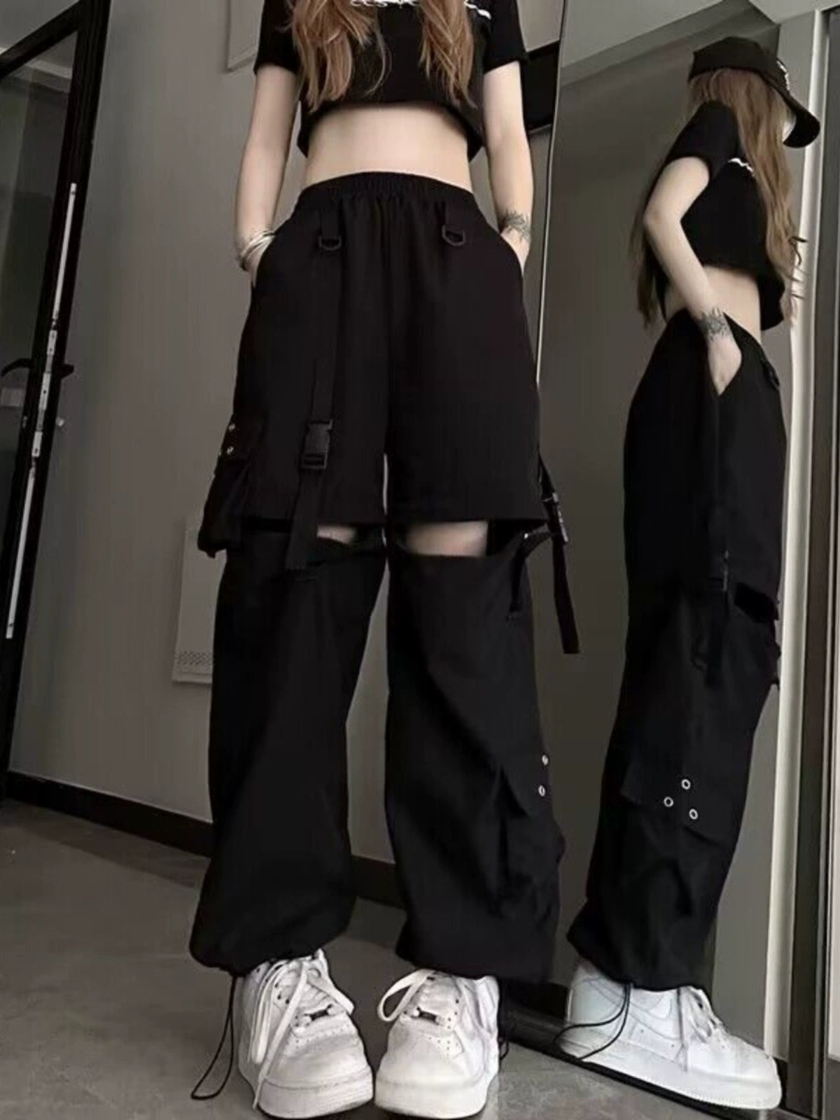 Woman’s Tearaway Cargo Pants