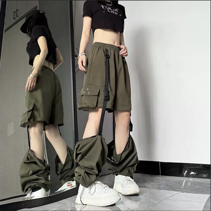 Woman’s Tearaway Cargo Pants