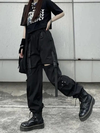 Woman’s Black Cargo Pants