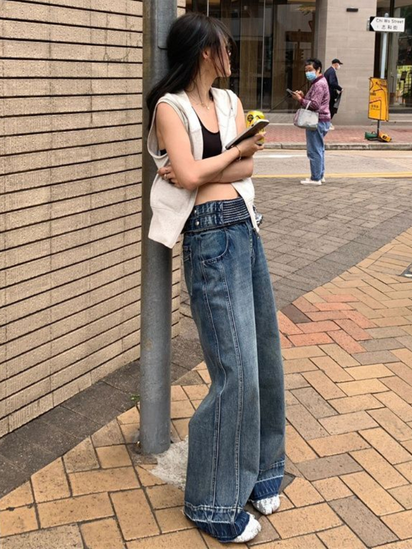 Woman’s Sleeveless Hoodie