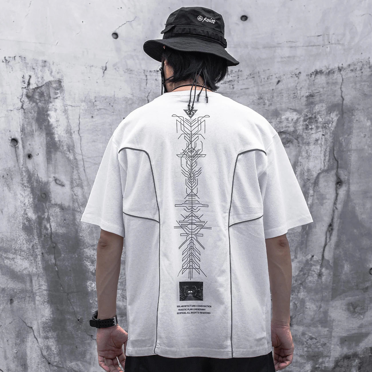 Cybered Back Tee