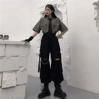 Woman’s Cargo Pants Gothic